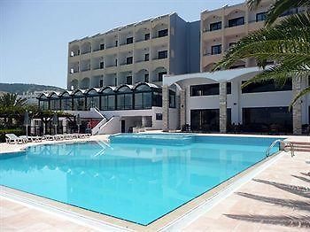 Electra Beach Hotel Karpathos Island Екстер'єр фото